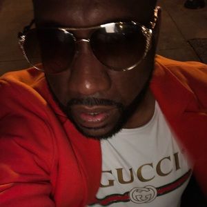 Meet your Posher, Marco